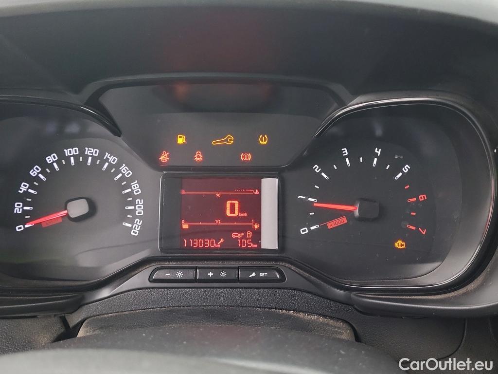  Citroen  Berlingo CITROEN  / 2018 / 3P / furgón derivado de turismo Talla M BlueHDi 100 CONTROL #37