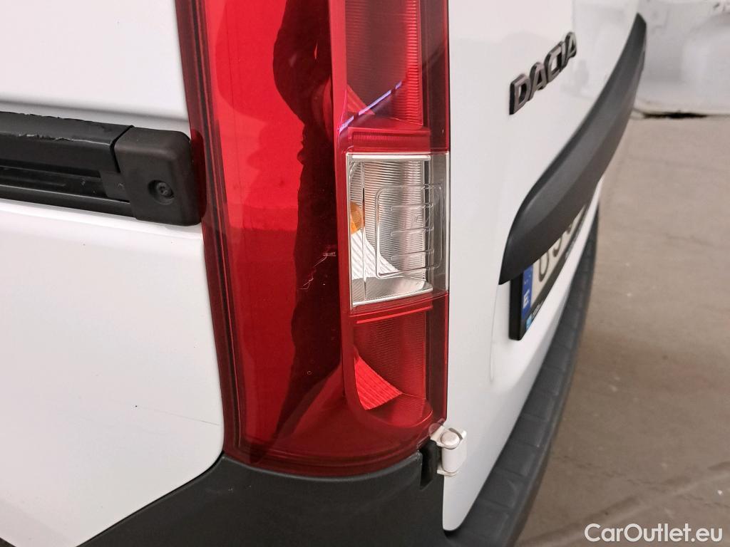  Dacia  Dokker DACIA  / 2013 / 4P / furgón derivado de turismo Van Essential Blue dCi 70kW (95CV) #40