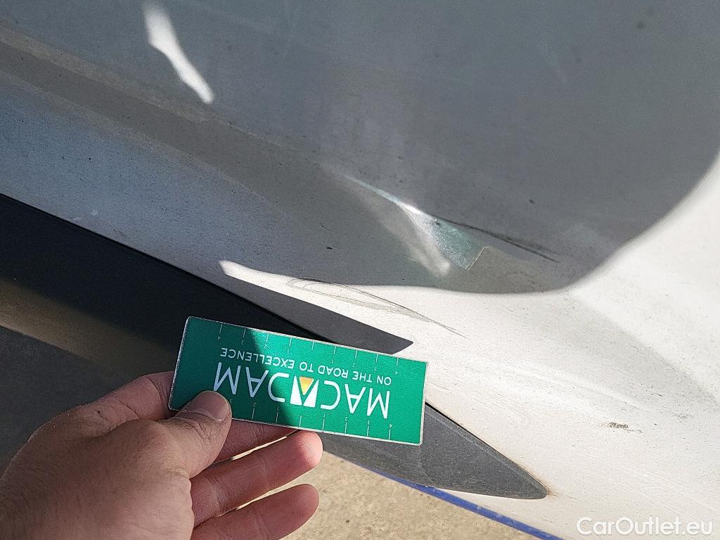  Citroen  Berlingo CITROEN  / 2018 / 3P / furgón derivado de turismo Talla M BlueHDi 100 CONTROL #30