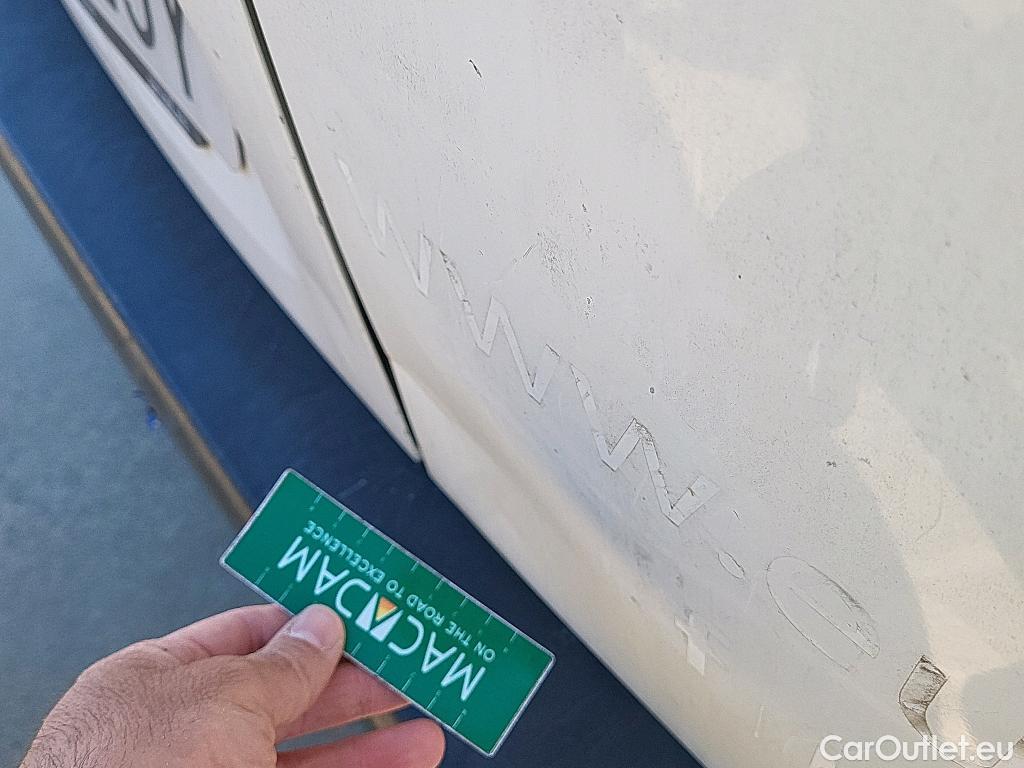  Citroen  Berlingo CITROEN  / 2018 / 3P / furgón derivado de turismo Talla M BlueHDi 100 CONTROL #8