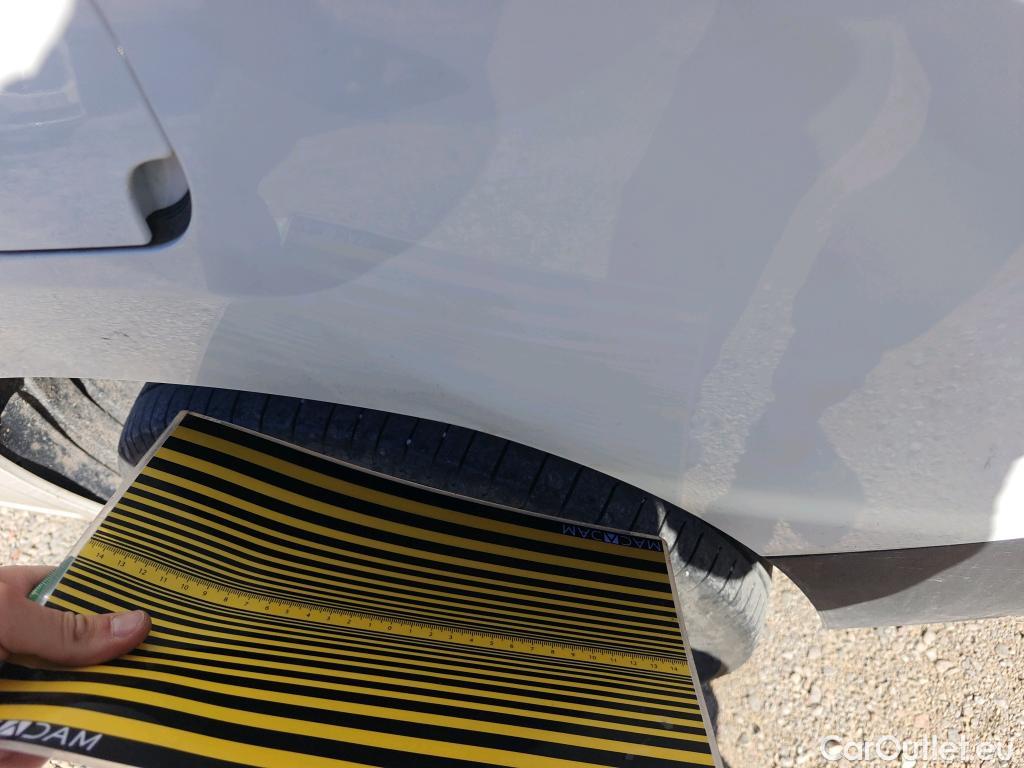  Citroen  Berlingo CITROEN  / 2018 / 3P / furgón derivado de turismo Talla M BlueHDi 100 WORKER #6