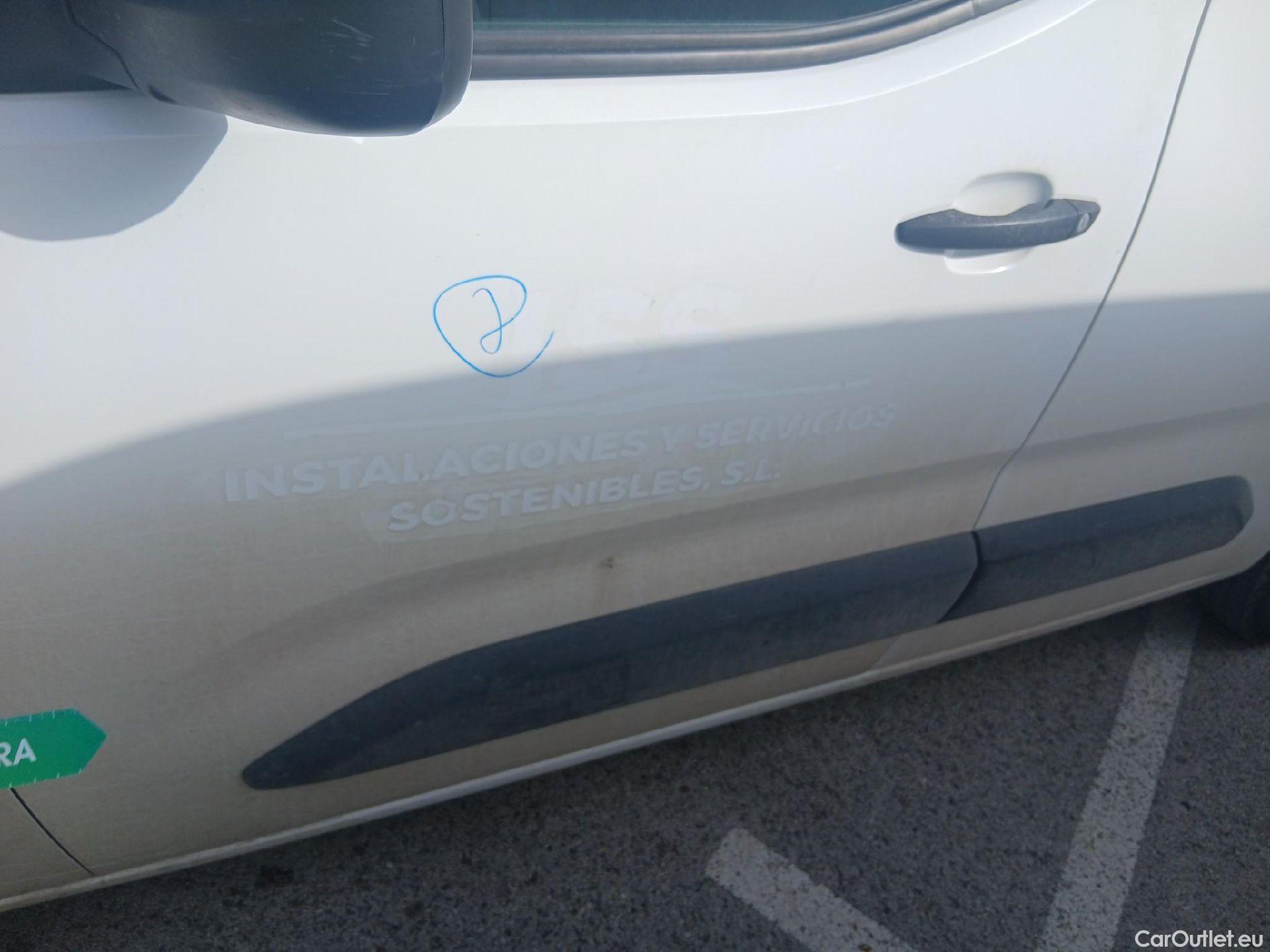  Citroen  Berlingo CITROEN  COMBI Talla M BlueHDi 100 S&S LIVE #21