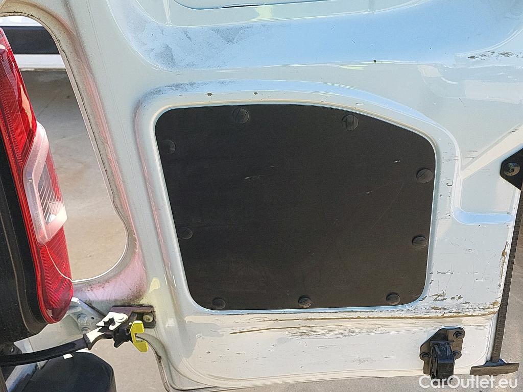  Citroen  Berlingo CITROEN  / 2018 / 3P / furgón derivado de turismo Talla M BlueHDi 100 CONTROL #47