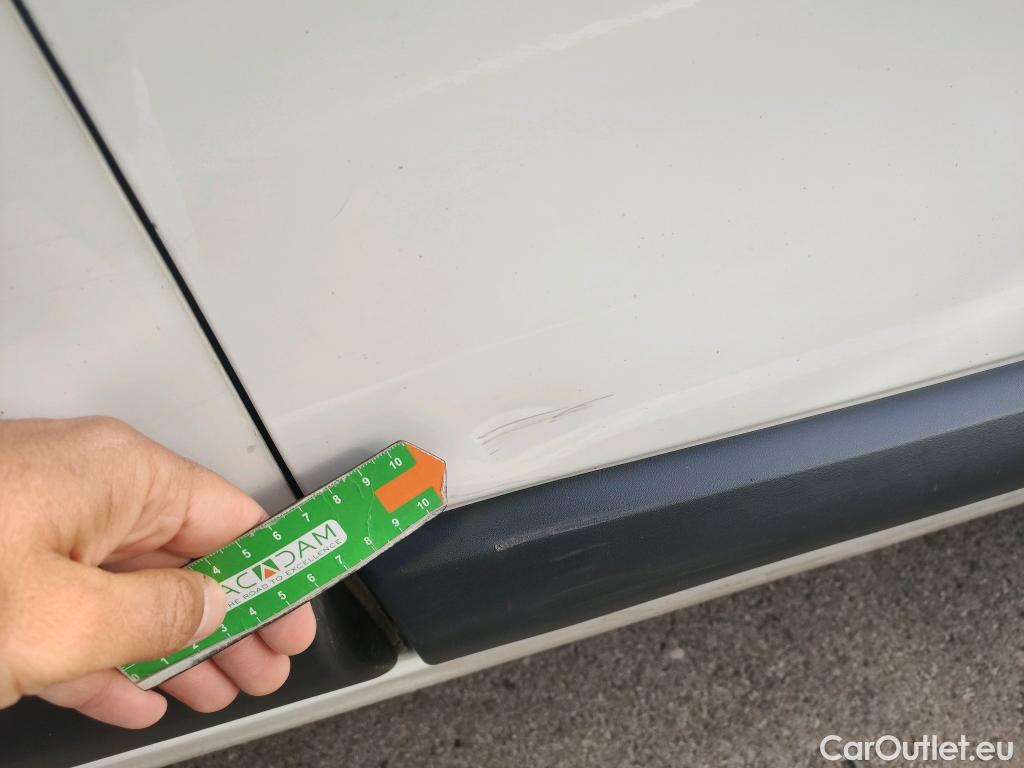  Dacia  Dokker DACIA  / 2013 / 4P / furgón derivado de turismo Van Essential 1.6 80kW (110CV) GLP #17