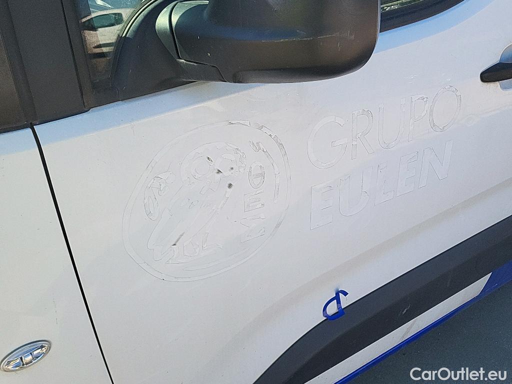  Citroen  Berlingo CITROEN  / 2018 / 3P / furgón derivado de turismo Talla M BlueHDi 100 CONTROL #27