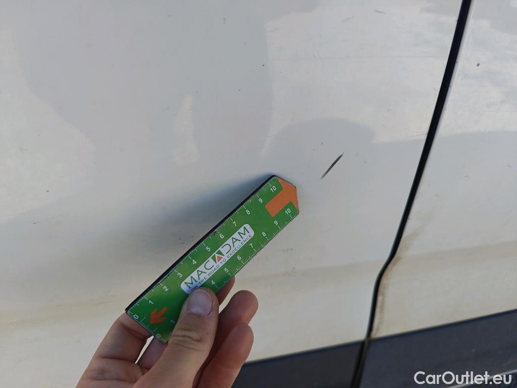  Citroen  Berlingo CITROEN  / 2018 / 3P / furgón derivado de turismo Talla M BlueHDi 100 WORKER #35