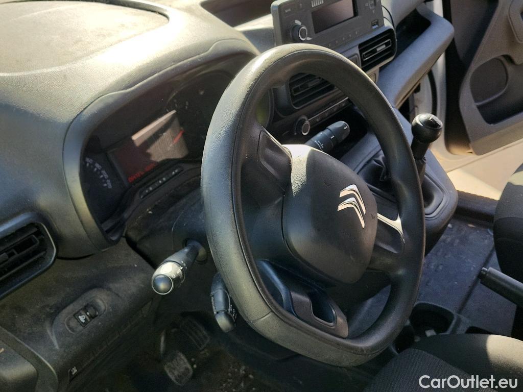  Citroen  Berlingo CITROEN  / 2018 / 3P / furgón derivado de turismo Talla M BlueHDi 100 CONTROL #55