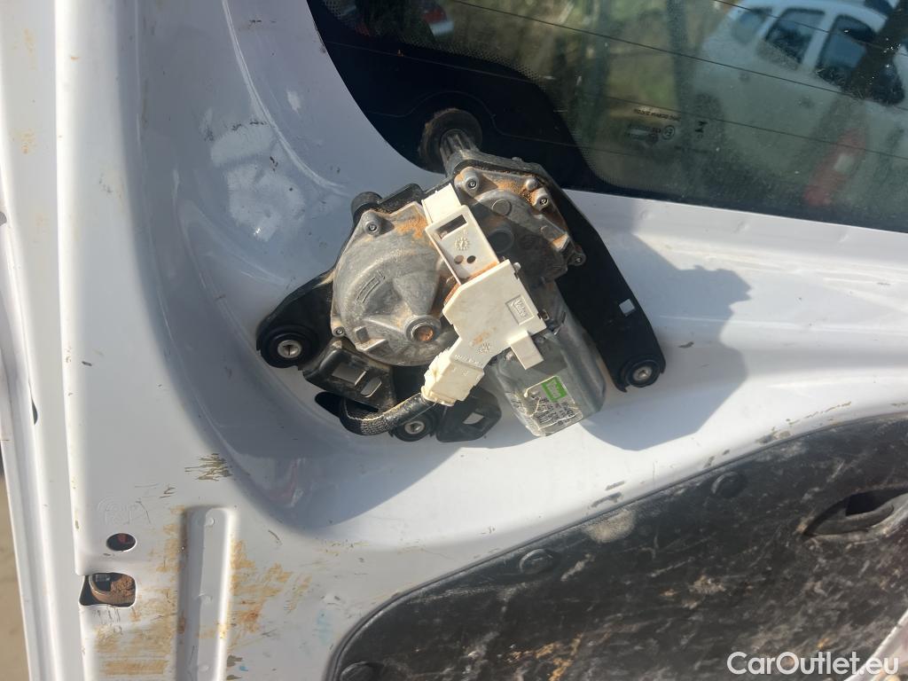  Citroen  Berlingo CITROEN  / 2018 / 4P / combi Talla M BlueHDi 100 S&S LIVE PACK BUSINE #38