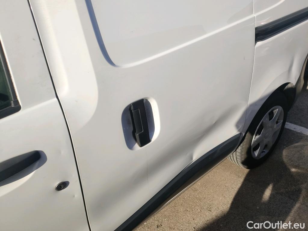  Dacia  Dokker DACIA  / 2013 / 4P / furgón derivado de turismo Van Essential 1.6 80kW (110CV) GLP #1