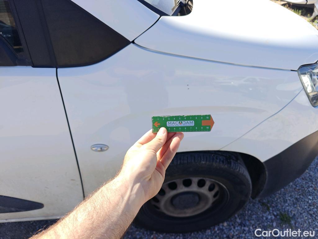  Citroen  Berlingo CITROEN  / 2018 / 3P / furgón derivado de turismo Talla M BlueHDi 100 WORKER #54