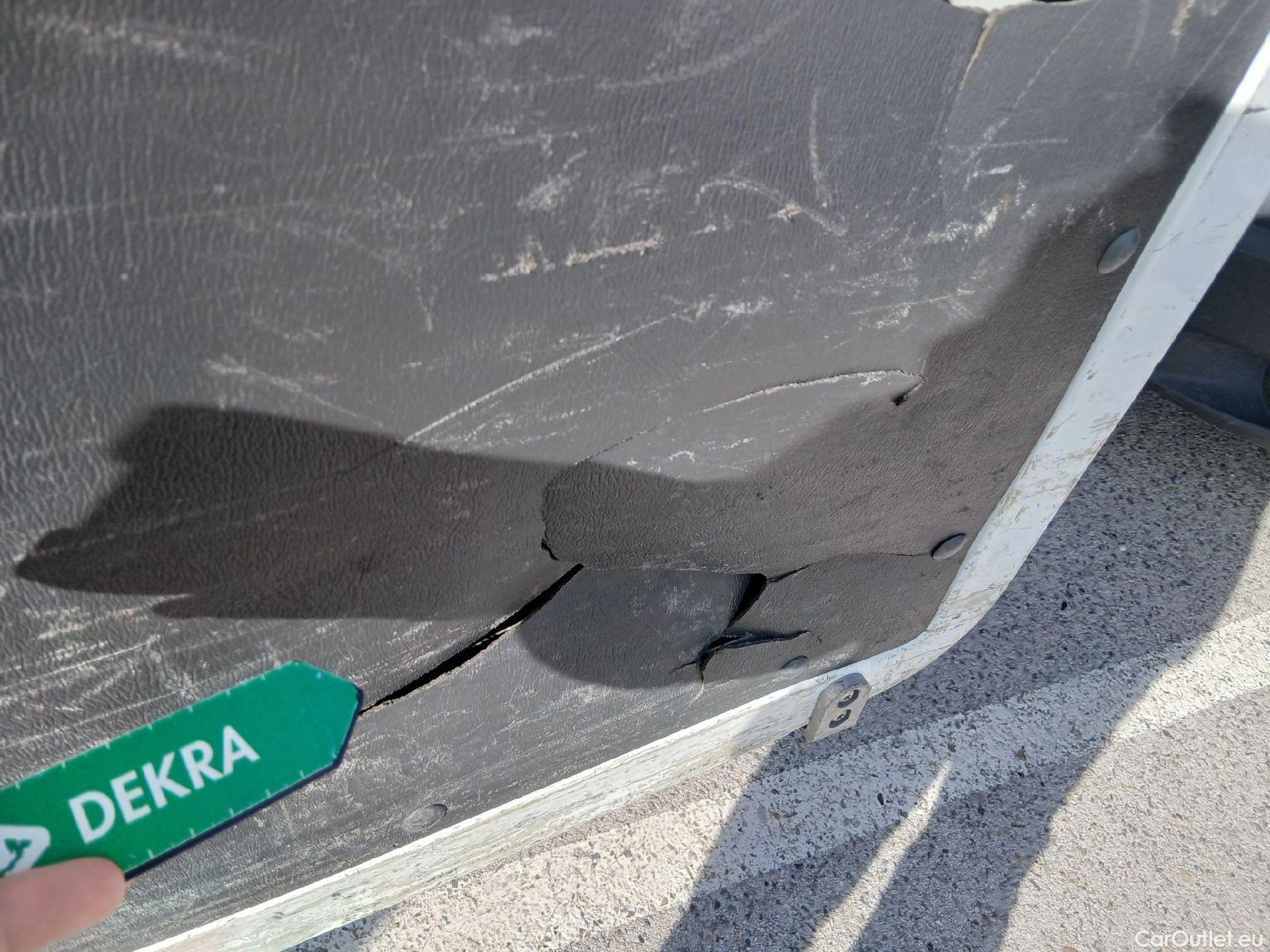  Citroen  Jumper CITROEN  VU 4p 2G furgón BlueHDi 81KW 6v Furgón 30L1H1 #4