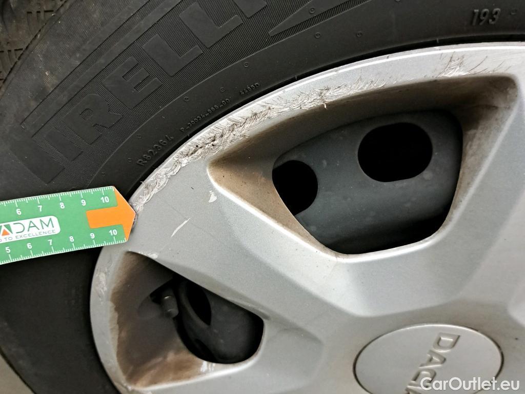  Dacia  Dokker DACIA  / 2013 / 4P / furgón derivado de turismo Van Essential Blue dCi 70kW (95CV) #31