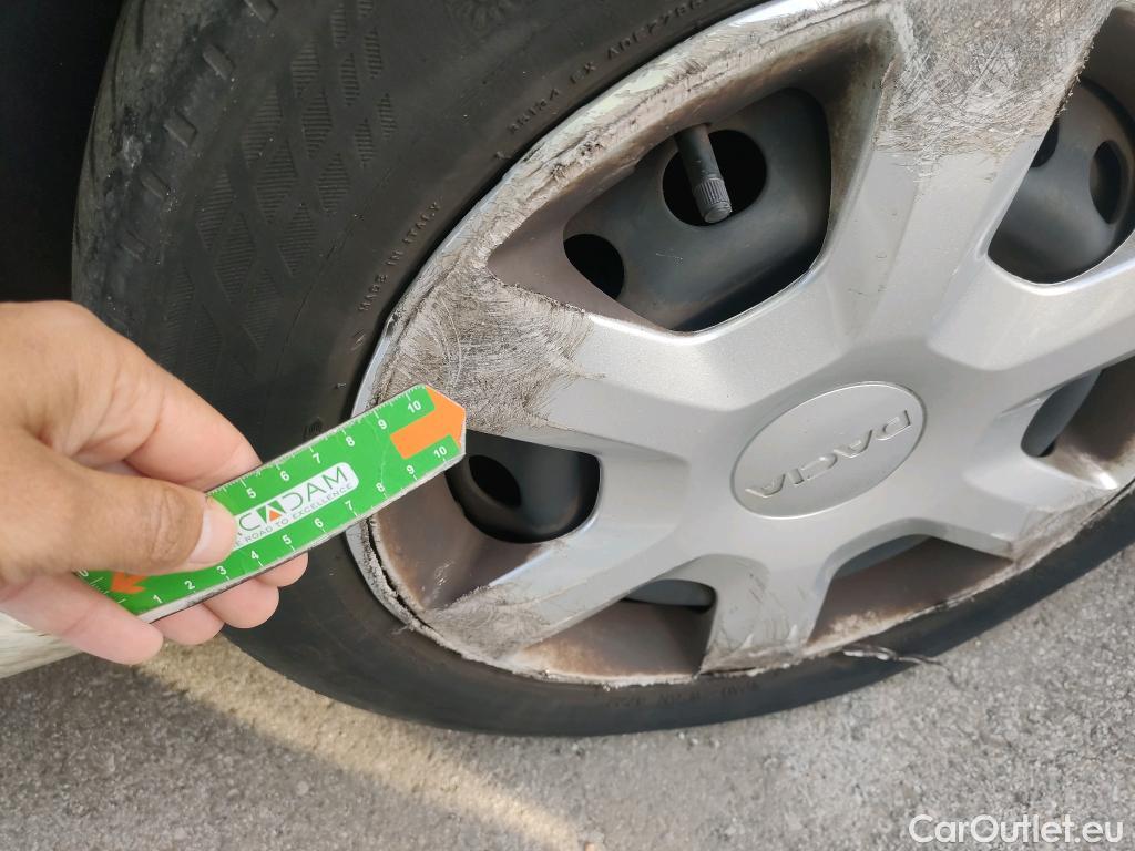  Dacia  Dokker DACIA  / 2013 / 4P / furgón derivado de turismo Van Essential 1.6 80kW (110CV) GLP #35