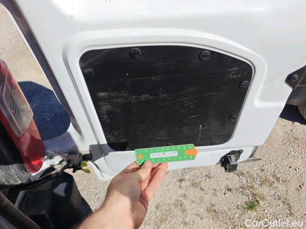  Citroen  Berlingo CITROEN  / 2018 / 3P / furgón derivado de turismo Talla M BlueHDi 100 WORKER #40