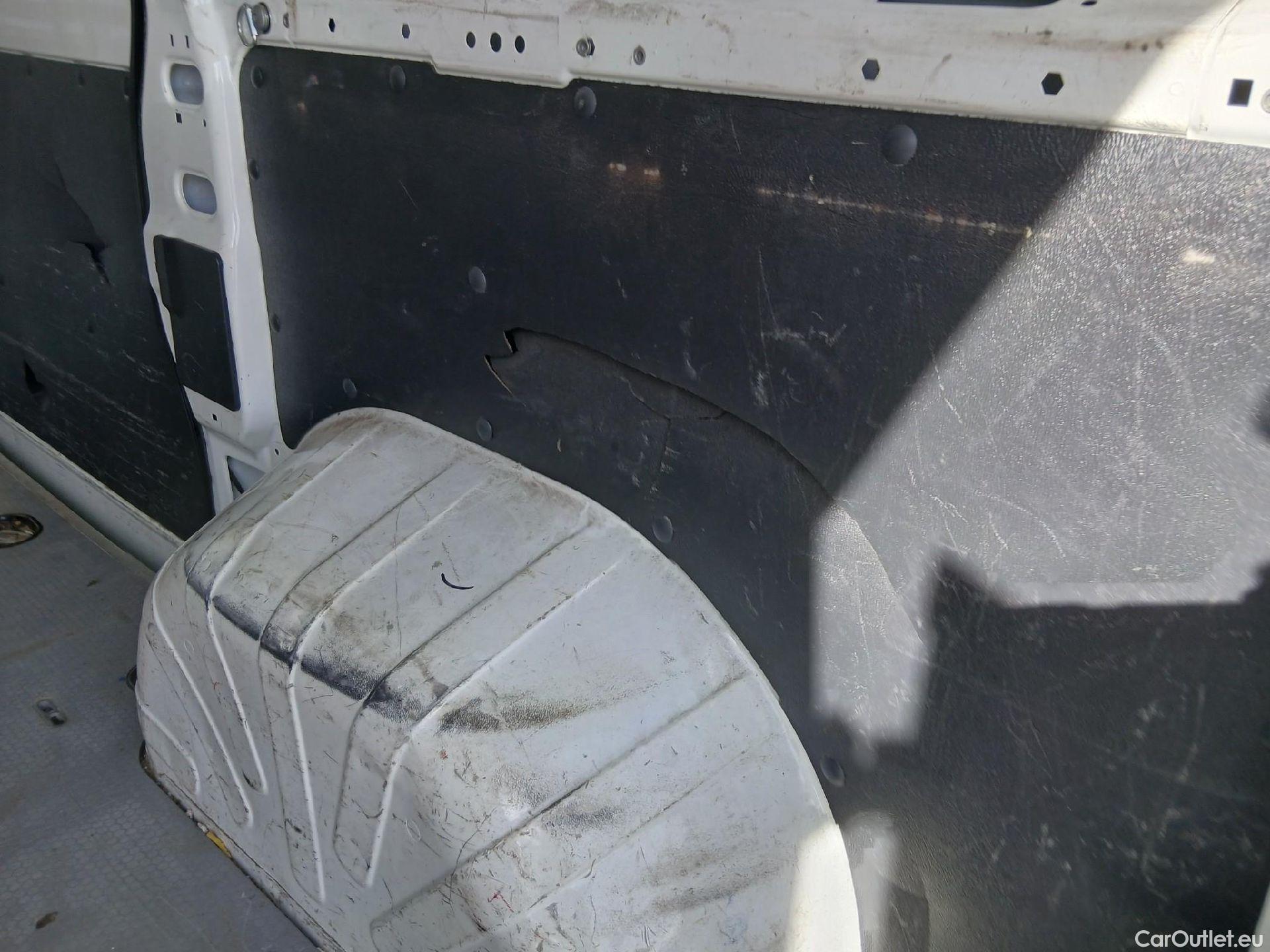  Citroen  Jumper CITROEN  VU 4p 2G furgón BlueHDi 81KW 6v Furgón 30L1H1 #7