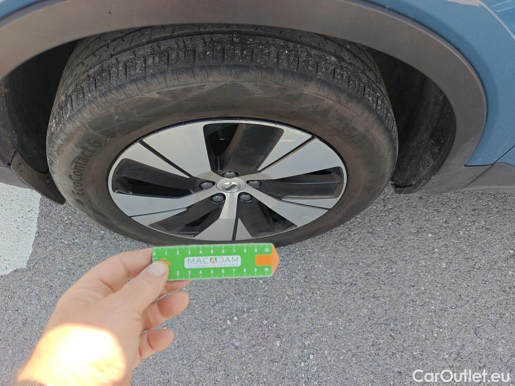  Volvo  XC 40 VOLVO XC40 / 2021 / 5P / todoterreno 2.0 B3 G Core Auto #3