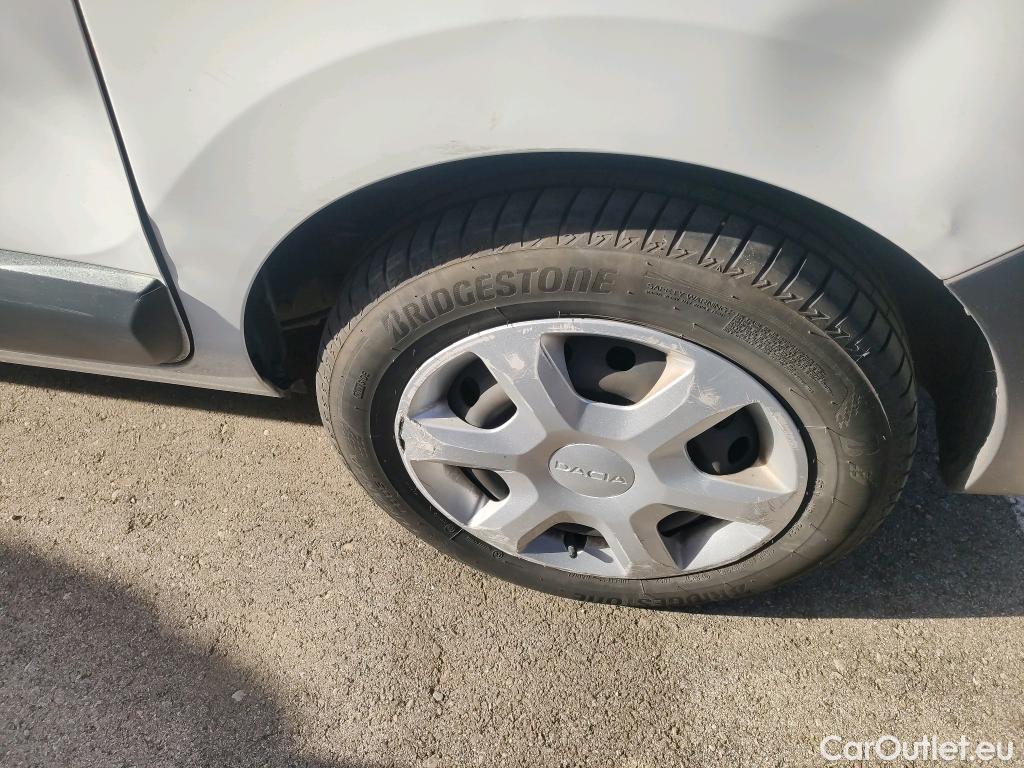  Dacia  Dokker DACIA  / 2013 / 4P / furgón derivado de turismo Van Essential 1.6 80kW (110CV) GLP #36