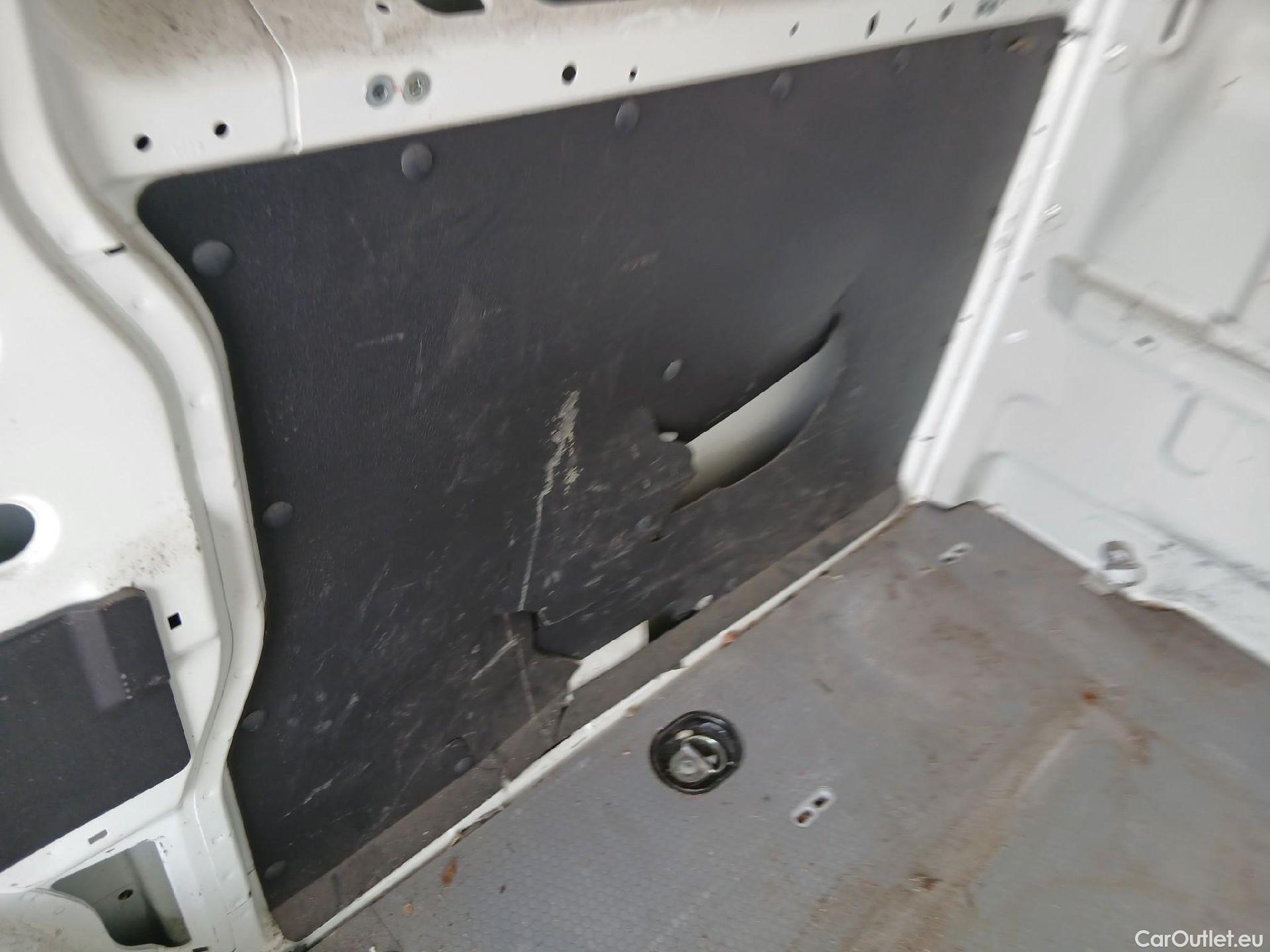  Citroen  Jumper CITROEN  VU 4p 2G furgón BlueHDi 81KW 6v Furgón 30L1H1 #9