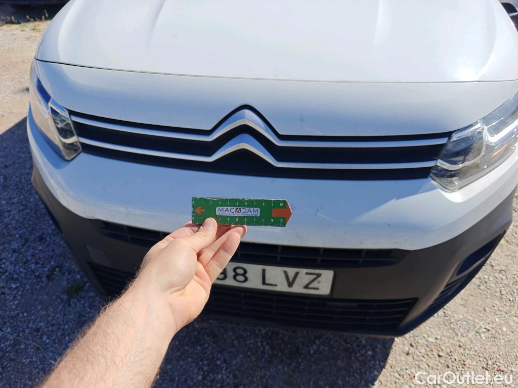  Citroen  Berlingo CITROEN  / 2018 / 3P / furgón derivado de turismo Talla M BlueHDi 100 WORKER #41