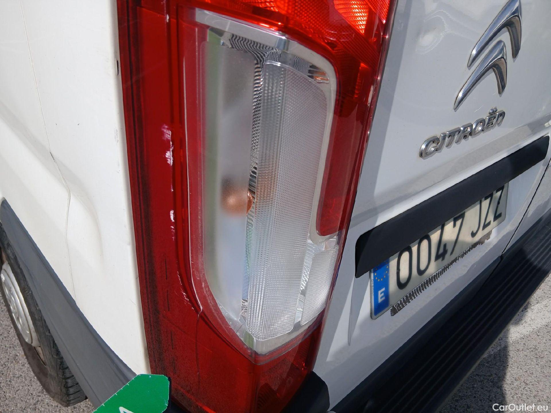  Citroen  Jumper CITROEN  VU 4p 2G furgón BlueHDi 81KW 6v Furgón 30L1H1 #19