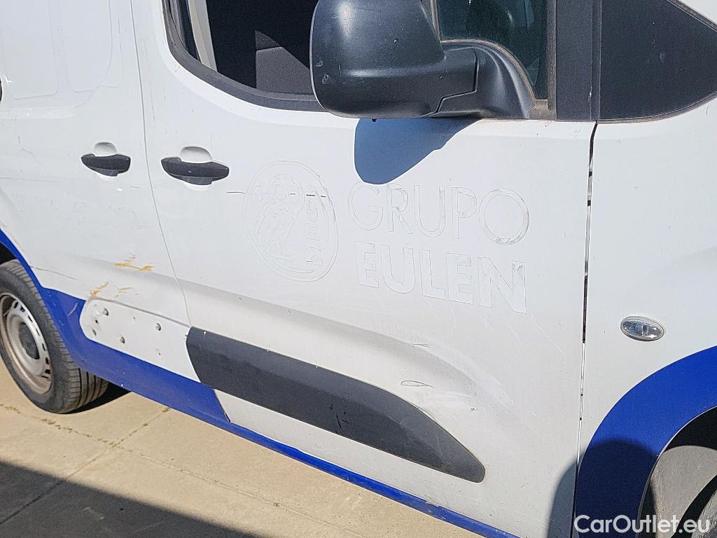  Citroen  Berlingo CITROEN  / 2018 / 3P / furgón derivado de turismo Talla M BlueHDi 100 CONTROL #33