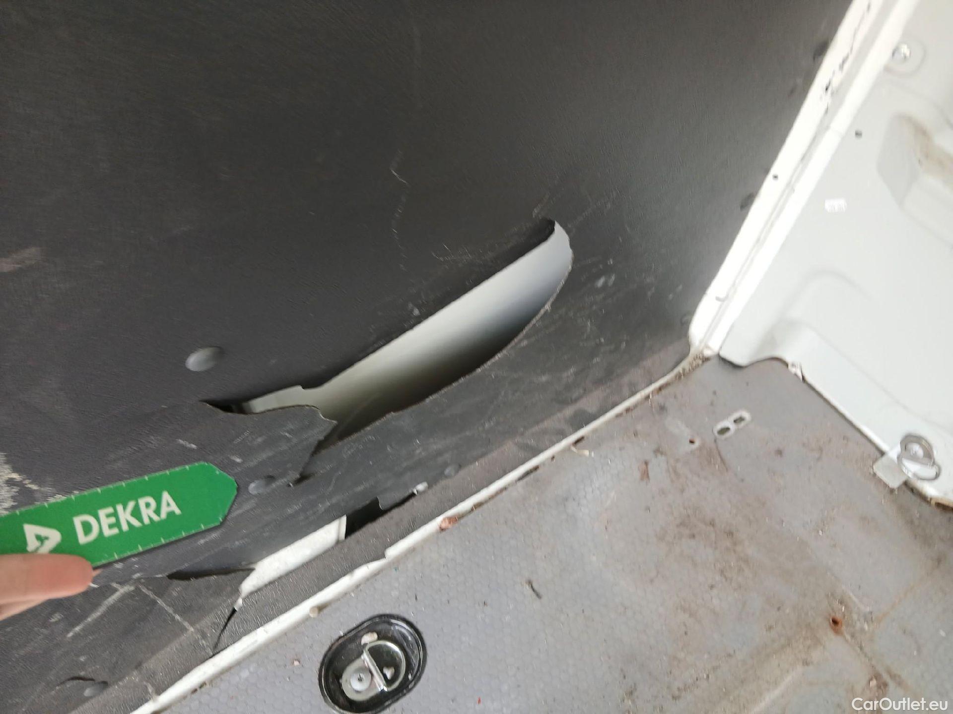  Citroen  Jumper CITROEN  VU 4p 2G furgón BlueHDi 81KW 6v Furgón 30L1H1 #8