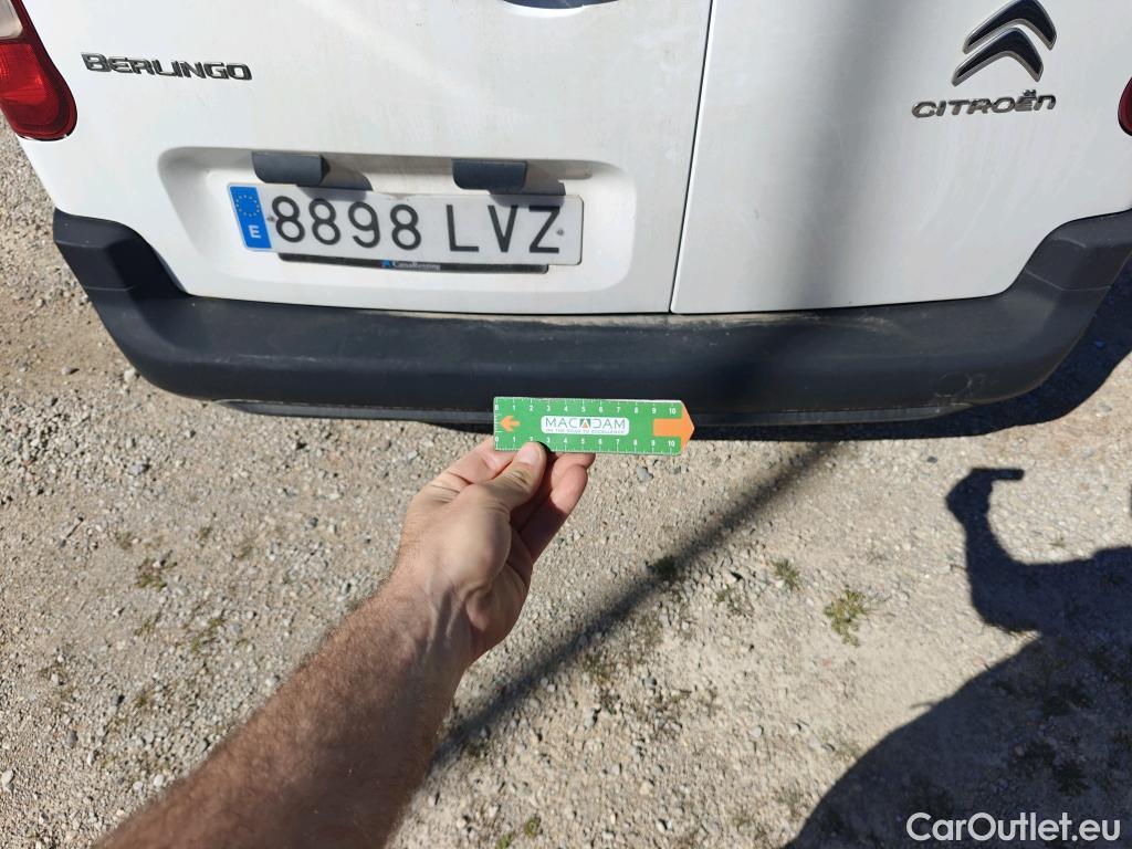  Citroen  Berlingo CITROEN  / 2018 / 3P / furgón derivado de turismo Talla M BlueHDi 100 WORKER #22