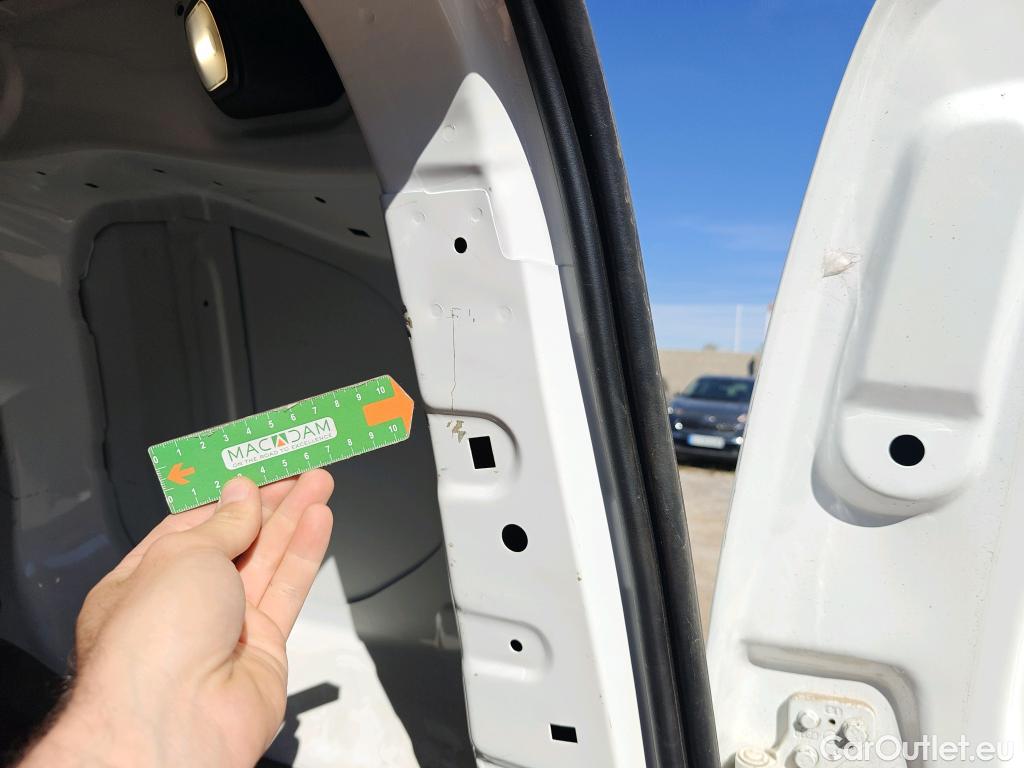  Citroen  Berlingo CITROEN  / 2018 / 3P / furgón derivado de turismo Talla M BlueHDi 100 WORKER #12