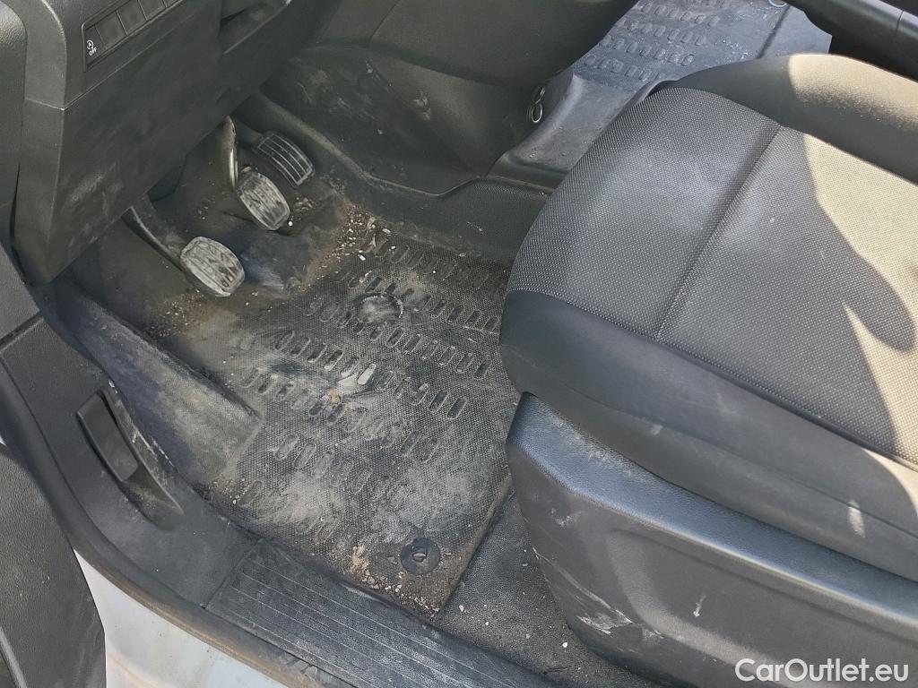  Citroen  Berlingo CITROEN  / 2018 / 3P / furgón derivado de turismo Talla M BlueHDi 100 CONTROL #31