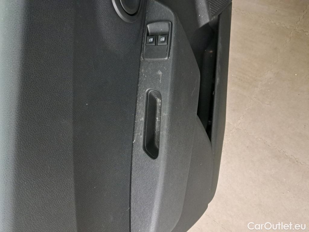  Dacia  Dokker DACIA  VU 4p 1G furgón derivado de Van Ambiance dCi 66kW (90CV) EU6 #17