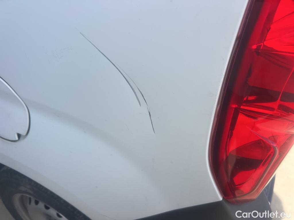  Fiat  Doblo FIAT Doblò Cargo/2015/3P/furgón derivado de turismo Cargo Base Plus 1.3 Mjet 70kW (95CV) #9