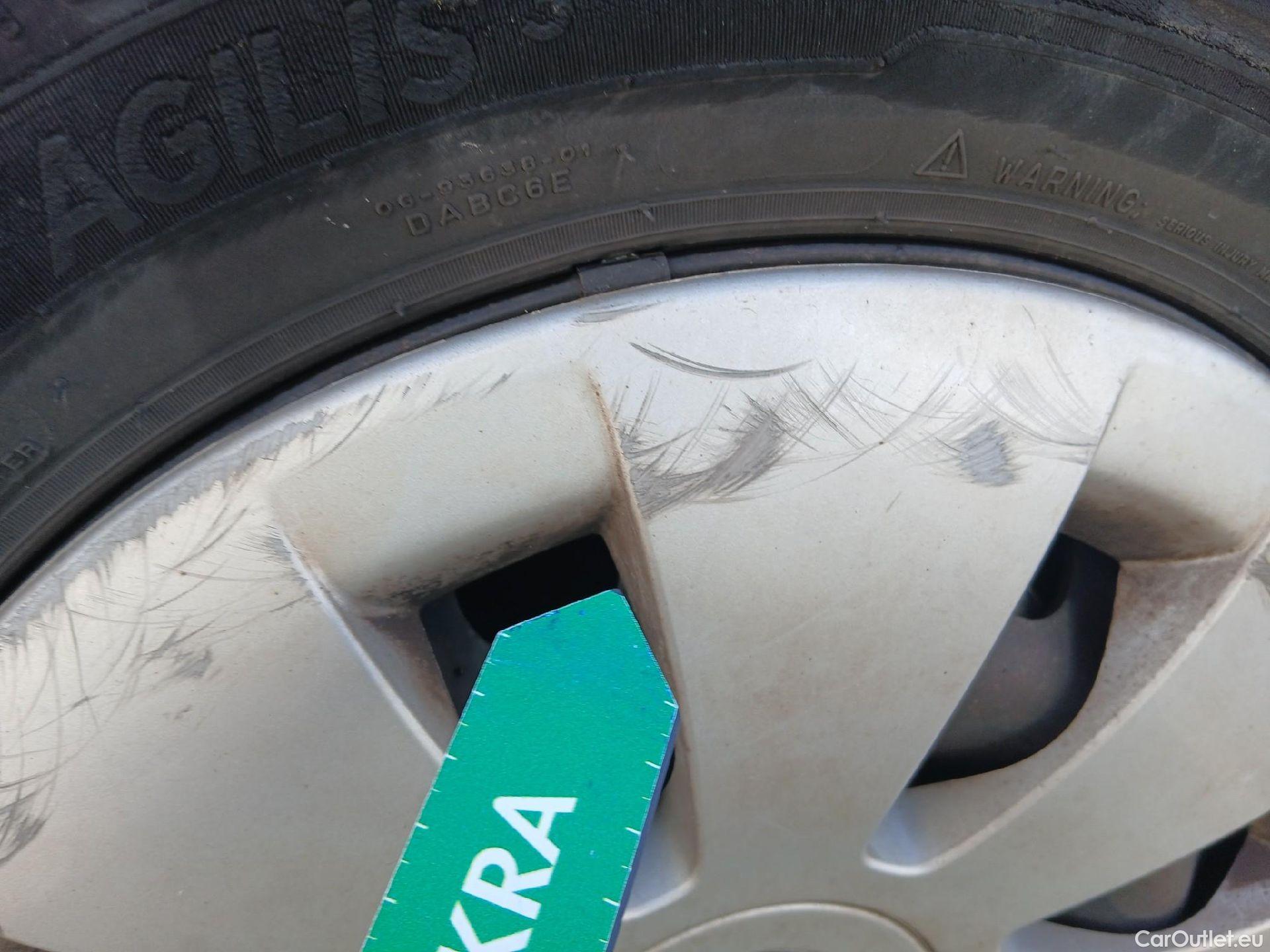  Mercedes  Vito MERCEDES-BENZ  / 2014 / 4P / furgón 111 CDI Larga #11