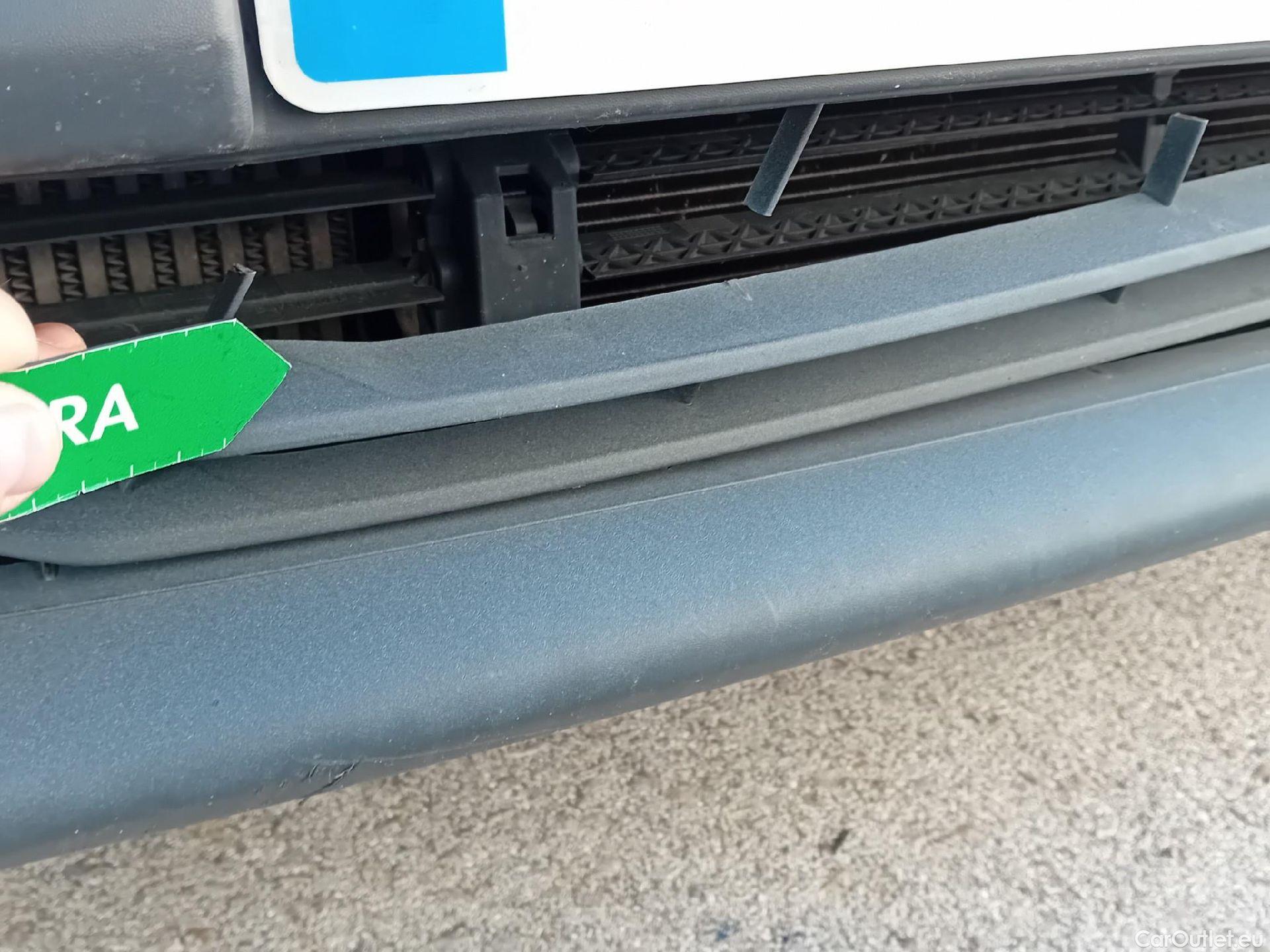  Ford  Transit FORD  Courier/2014/4P/furgón der.turis Van 1.5 TDCi 56kW Trend #34