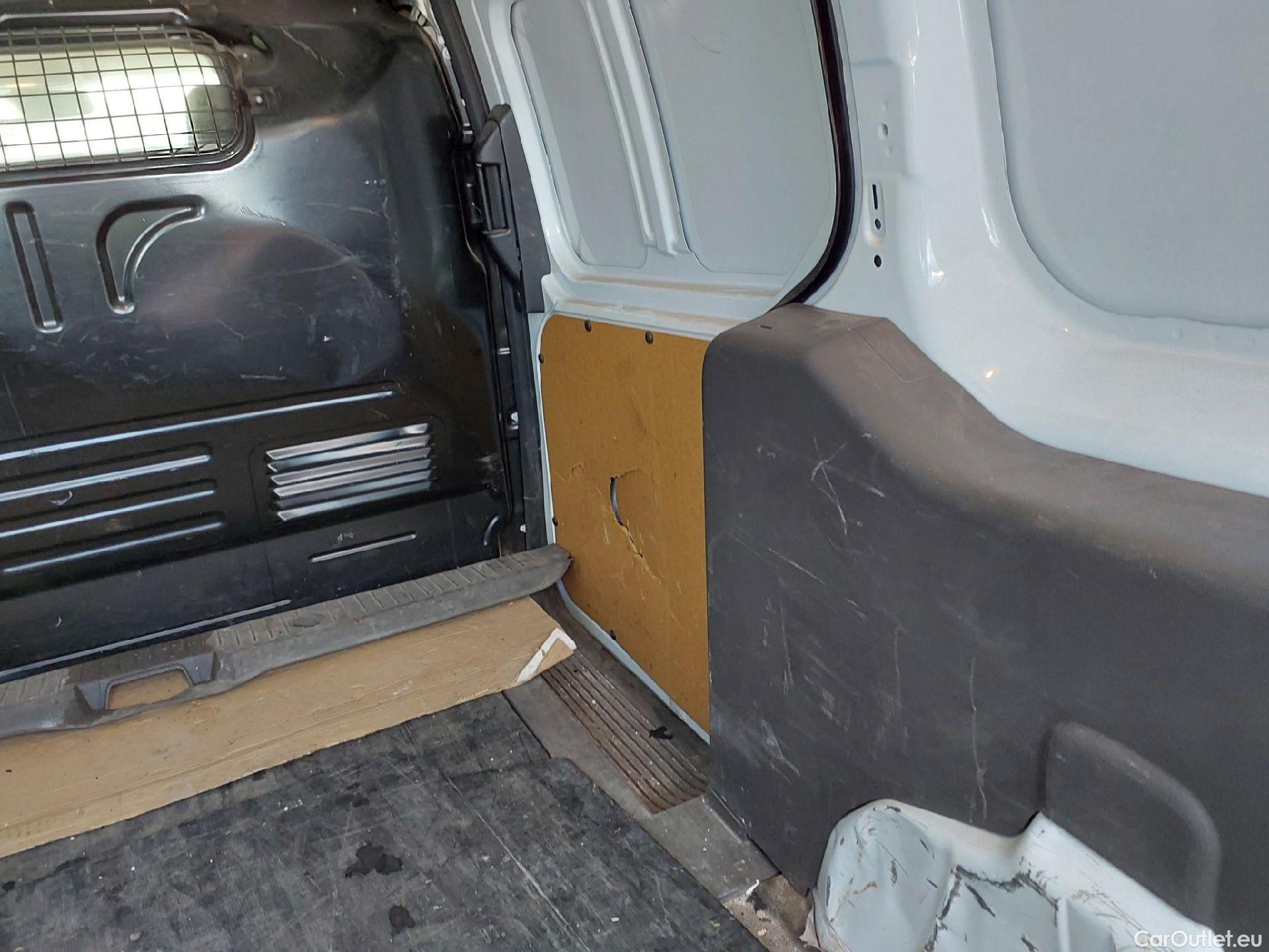  Ford  Transit Connect FORD /2013/4P/furgón Van 1.5 TDCi 74kW Trend 210 L2 #22