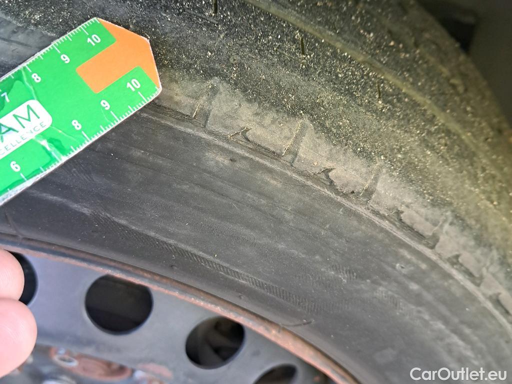  Mercedes  Vito  Furgón 109/110/111/114 CDI FWD Larga (447.603) 1.7 100CV MT6 E6dT #39