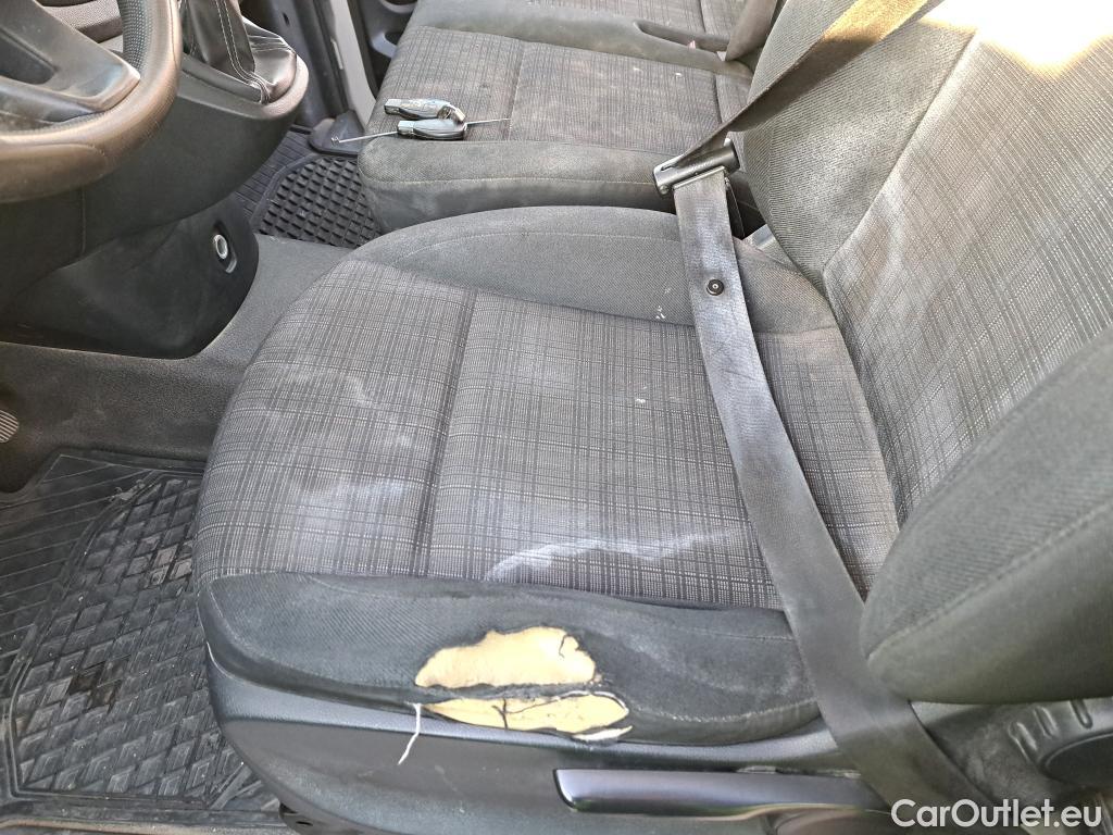  Mercedes  Vito  Furgón 109/110/111/114 CDI FWD Larga (447.603) 1.7 100CV MT6 E6dT #51