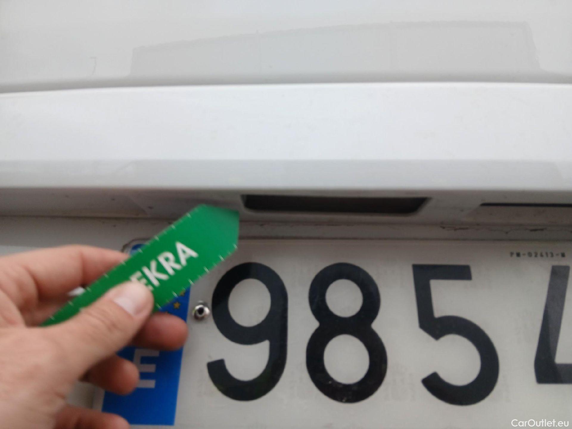  Land Rover  Discovery FIAT Doblò / 2022 / 5P / combi Combi (N1) BlueHDi 1.5 L 100CV (AC)  #29