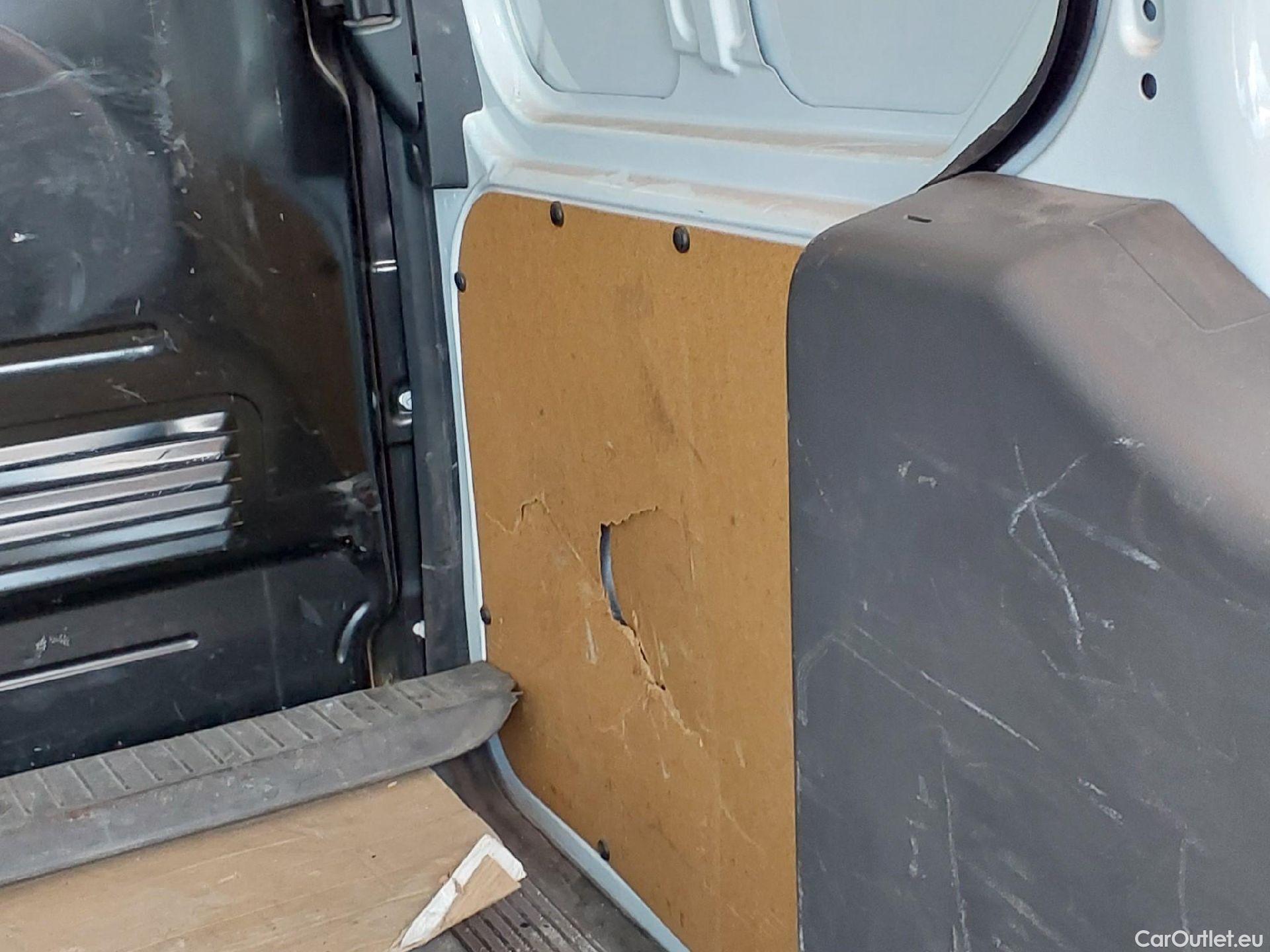  Ford  Transit Connect FORD /2013/4P/furgón Van 1.5 TDCi 74kW Trend 210 L2 #23