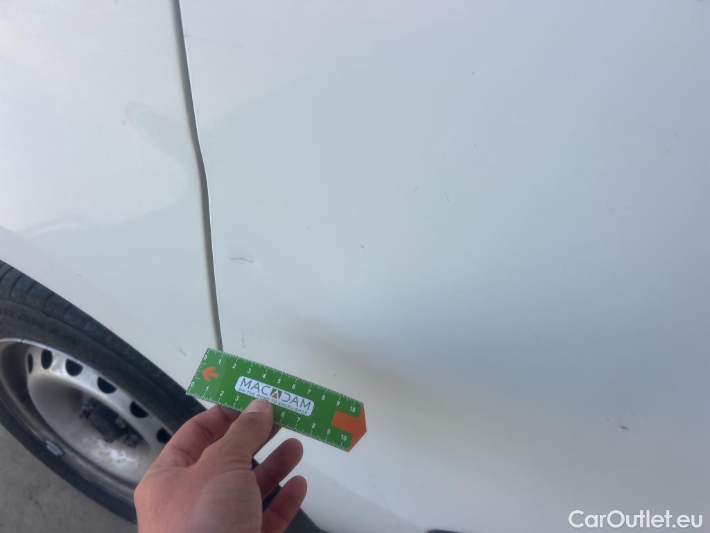  Fiat  Doblo FIAT Doblò Cargo/2015/3P/furgón derivado de turismo Cargo Base Plus 1.3 Mjet 70kW (95CV) #6