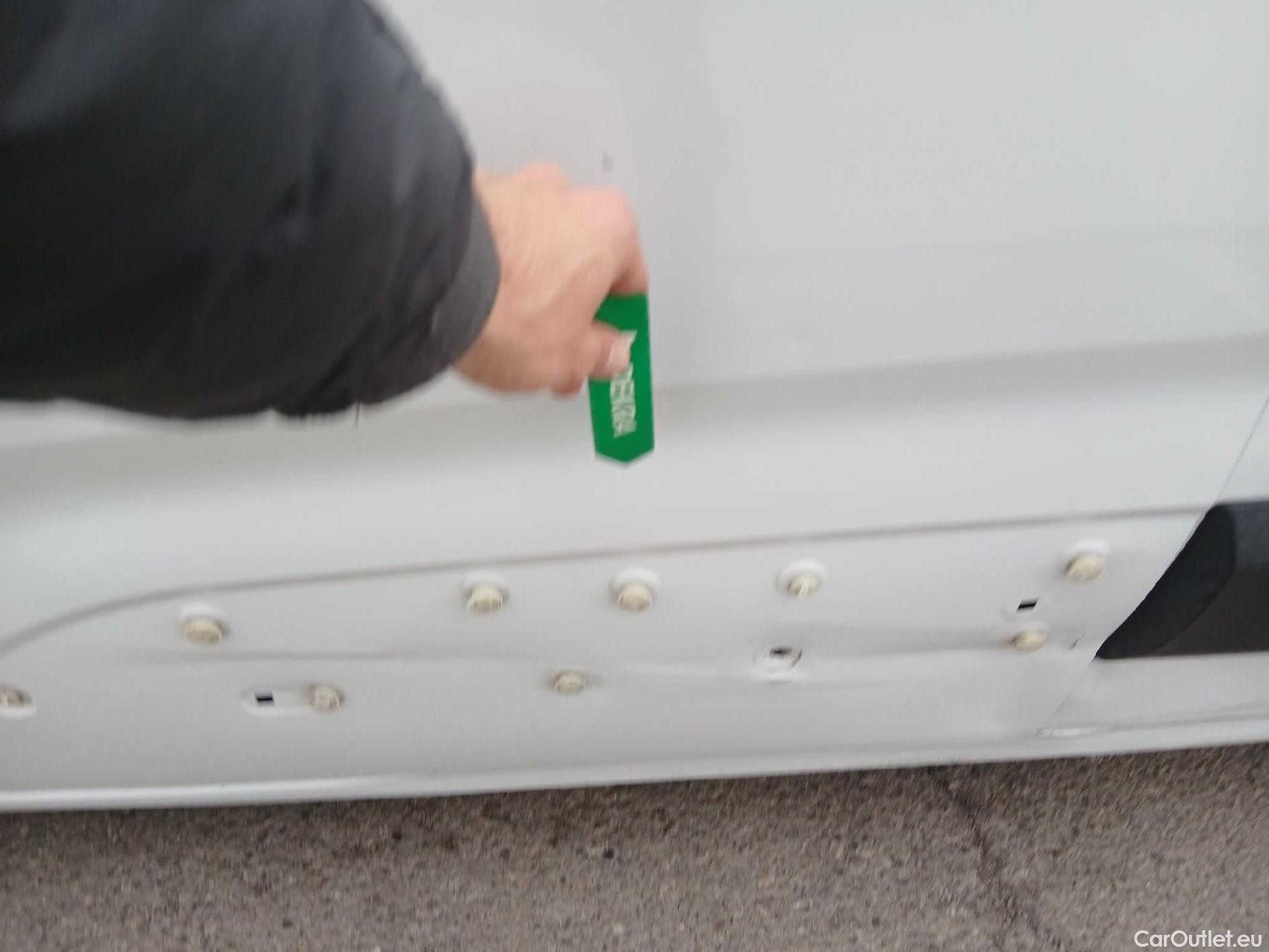  Land Rover  Discovery FIAT Doblò / 2022 / 5P / combi Combi (N1) BlueHDi 1.5 L 100CV (AC)  #14