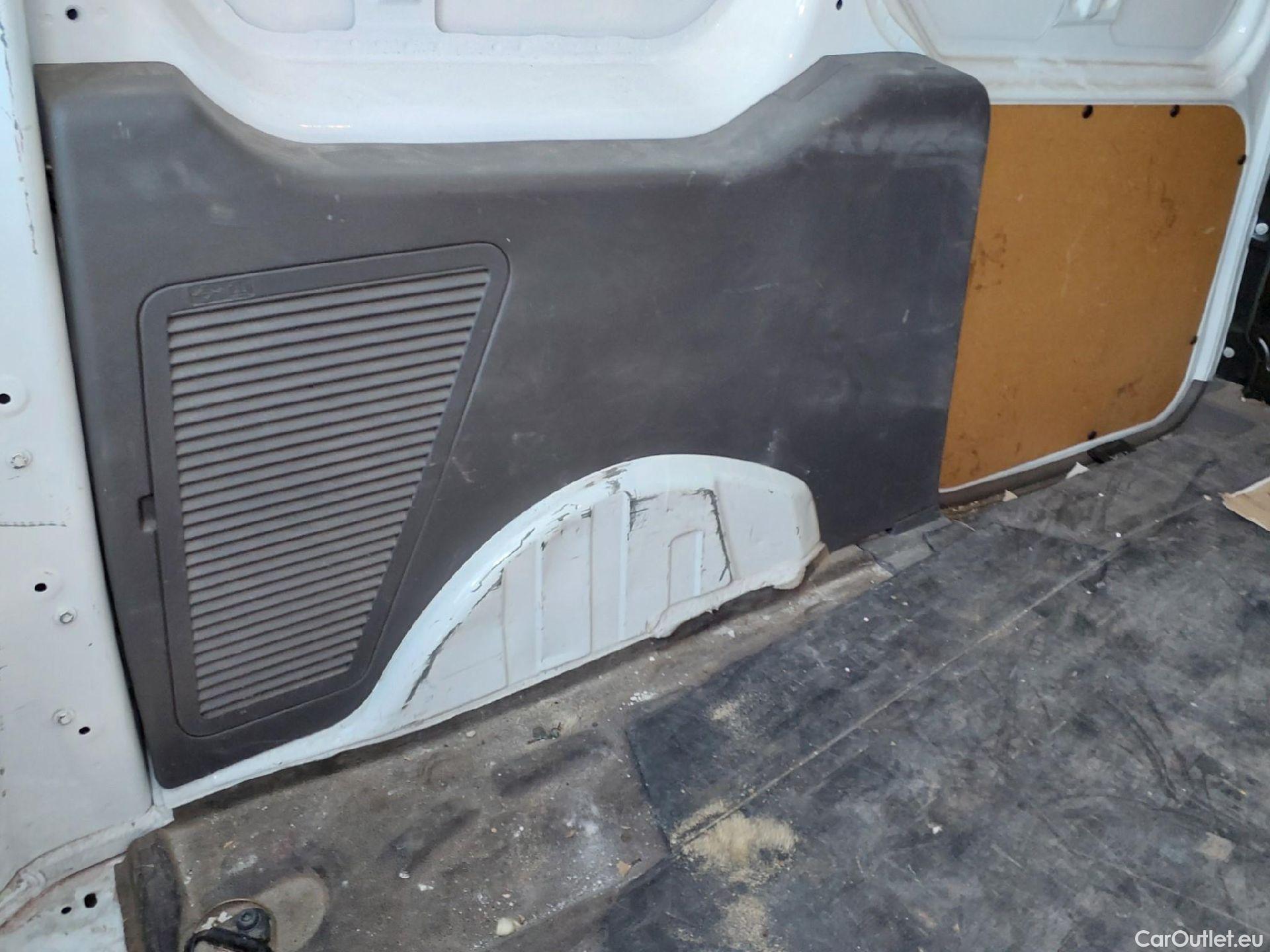  Ford  Transit Connect FORD /2013/4P/furgón Van 1.5 TDCi 74kW Trend 210 L2 #14