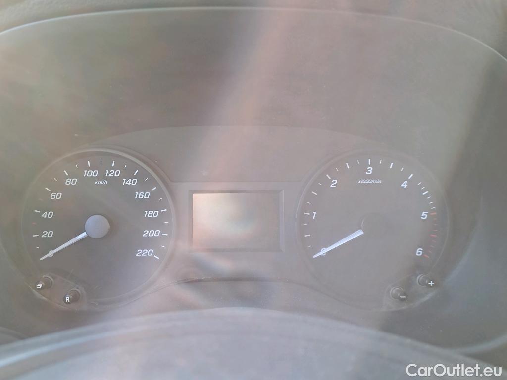  Mercedes  Vito  Furgón 109/110/111/114 CDI FWD Larga (447.603) 1.7 100CV MT6 E6dT #69