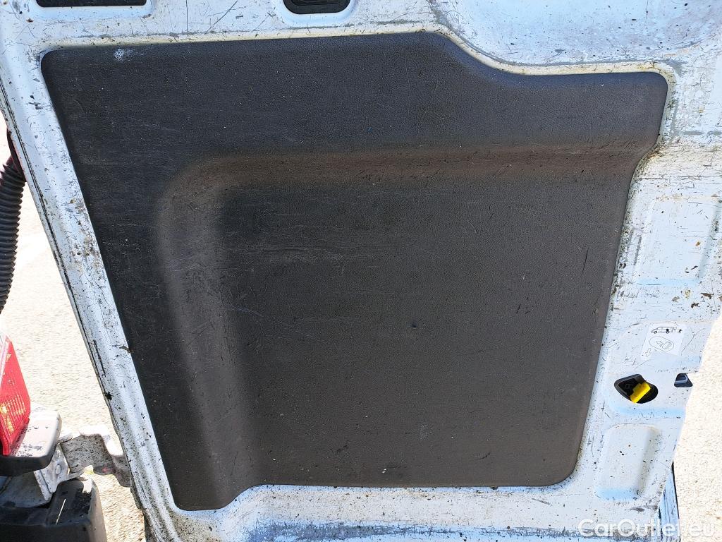  Ford  Transit FORD  / 2013 / 4P / furgón 350 96kW L3H2 Van Trend FWD MHEV #32