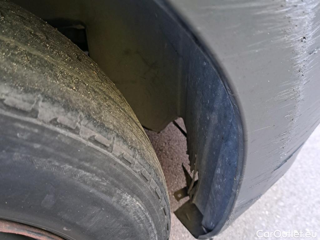  Mercedes  Vito  Furgón 109/110/111/114 CDI FWD Larga (447.603) 1.7 100CV MT6 E6dT #49