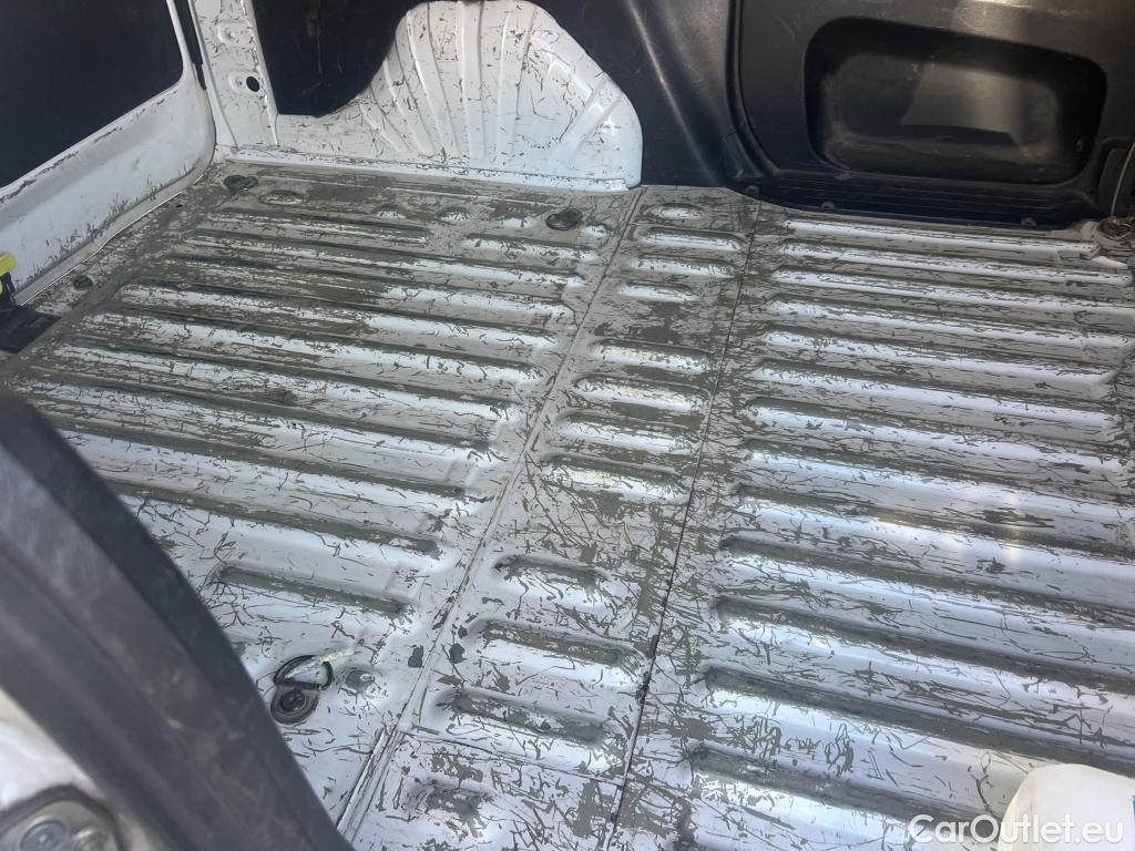  Opel  Combo OPEL  / 2018 / 3P / furgón derivado de turismo 1.5 TD 75kW (100CV) Express L H1 650kg #20