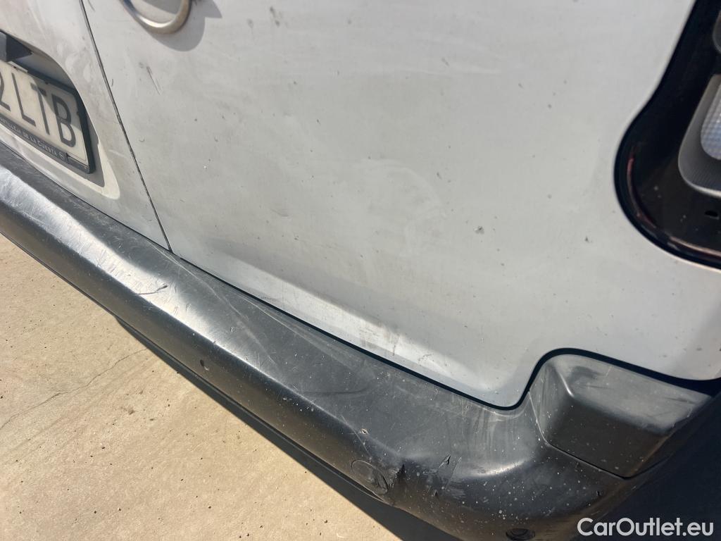  Opel  Combo OPEL  / 2018 / 3P / furgón derivado de turismo 1.5 TD 75kW (100CV) Express L H1 650kg #33