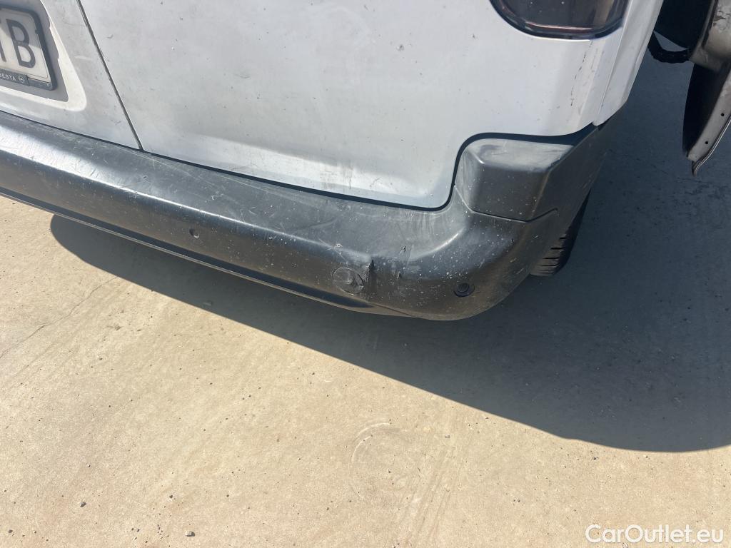  Opel  Combo OPEL  / 2018 / 3P / furgón derivado de turismo 1.5 TD 75kW (100CV) Express L H1 650kg #47