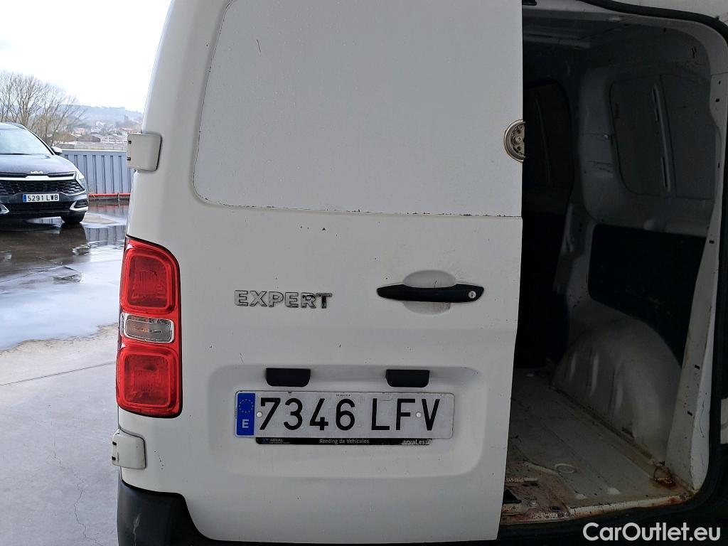  Peugeot  Expert PEUGEOT  / 2016 / 4P / furgón Furgón Pro 1.5 BlueHDi 120 S&S Standard #29