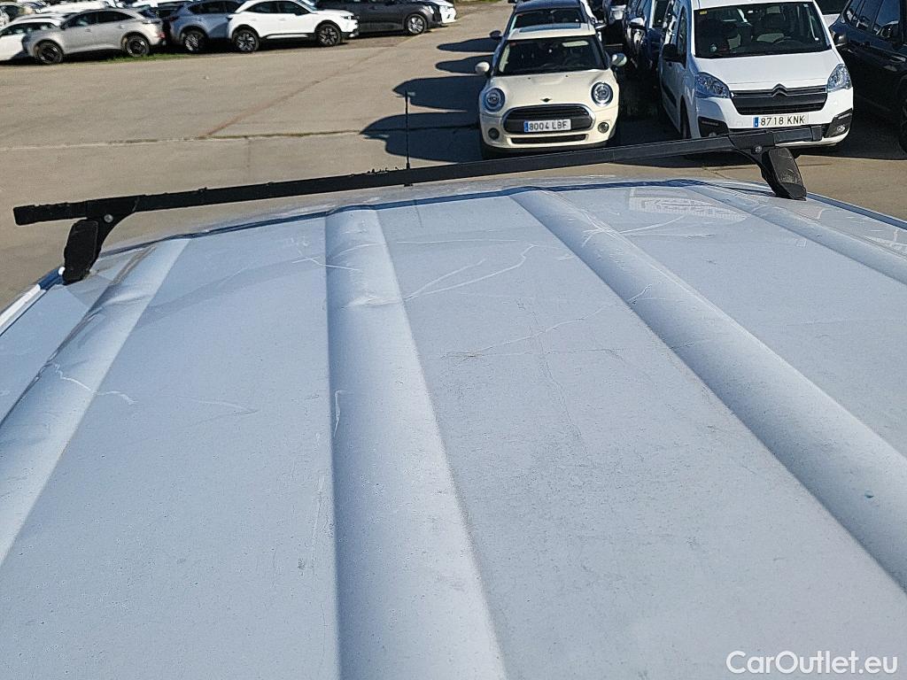  Renault  Kangoo RENAULT  Furgón/2013/3P/furgón derivado de turismo Profesional Blue dCi 59 kW (80CV) #10