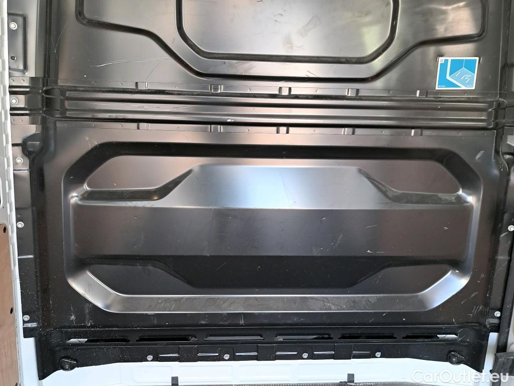  Renault  Master  IV Hochraum 3 5t L3H2 130 BLUE dCi 2.0 dCi 130CV MT6 6E #9